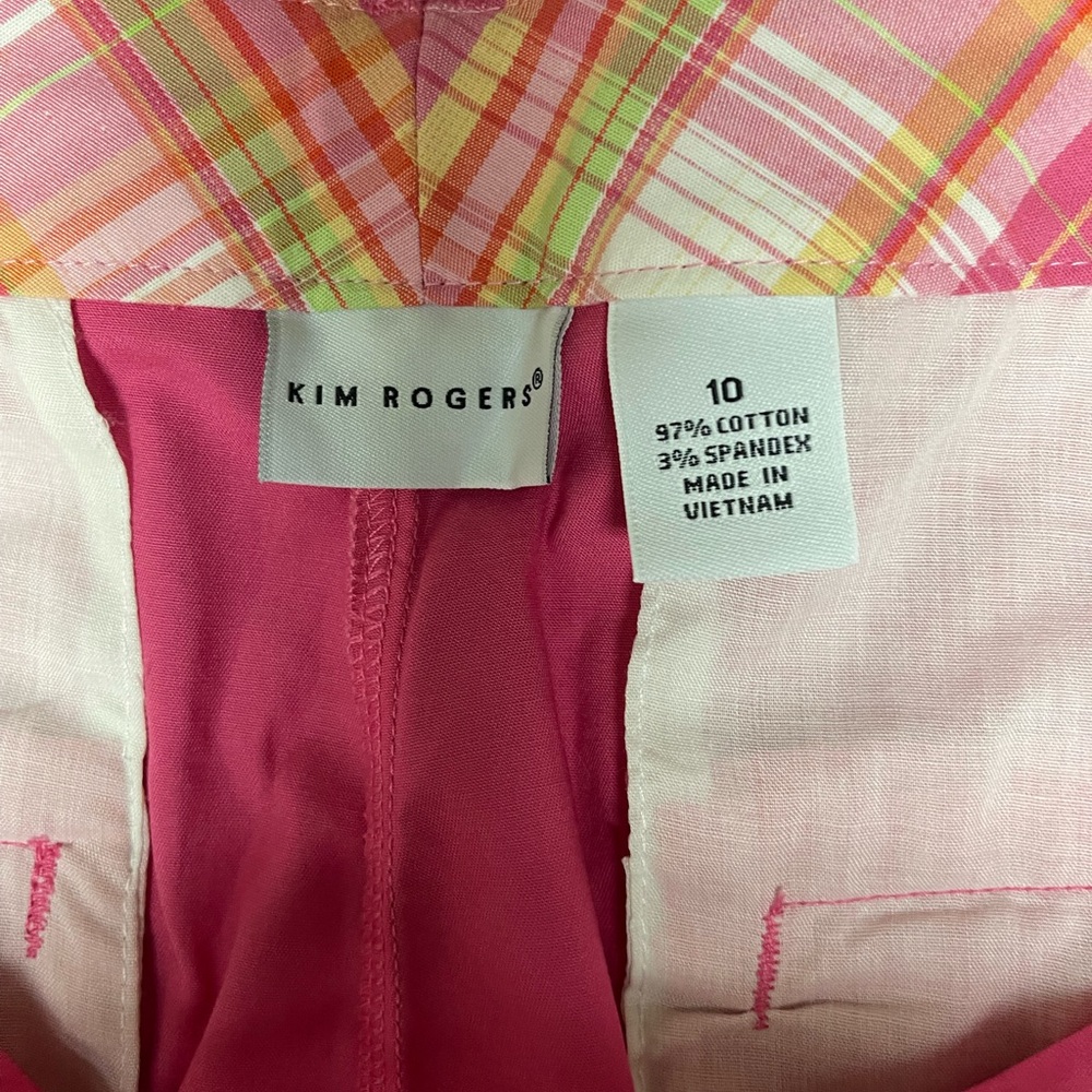 Kim Rogers Hot Pink Women's Shorts with Plaid Trim Belt - Picture 4 of 7